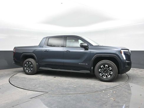New 2026 GMC Sierra EV Elevation image 7