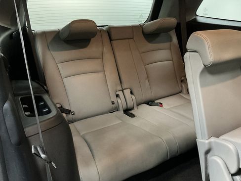 Used 2017 Honda Pilot EX-L image 32