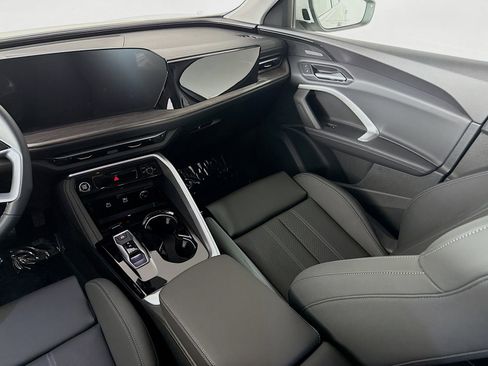 Certified 2025 Audi Q5 Premium Plus w/ Premium Plus image 24