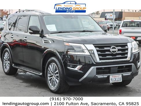 Used 2021 Nissan Armada SL w/ Captain's Chairs Package image 5