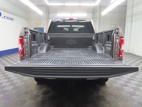 Used 2020 Ford F150 XLT image 33