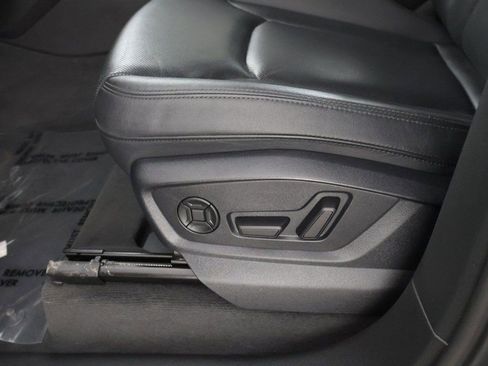 Used 2022 Audi Q7 3.0T Premium Plus w/ Premium Plus Package image 35