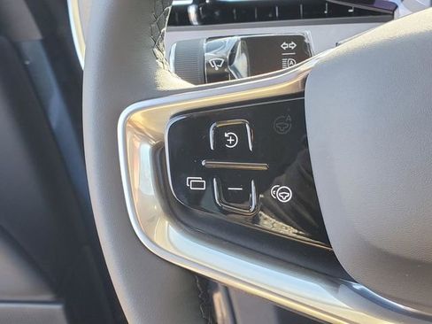 New 2025 Volvo EX90 Ultra image 19