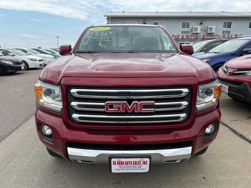 Used 2017 GMC Canyon SLE w/ All Terrain Package image 8
