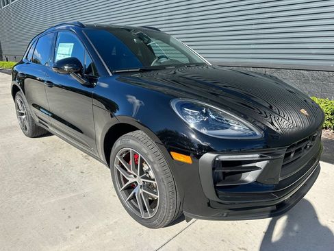 Used 2026 Porsche Macan S AWD/4WD image 11