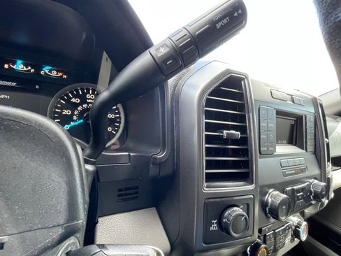 Used 2017 Ford F150 XLT w/ Equipment Group 301A Mid image 32