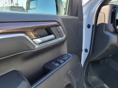 Used 2023 Chevrolet Silverado 1500 RST w/ Redline Edition image 7