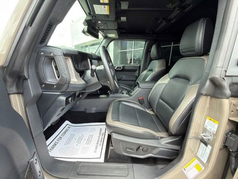 Used 2025 Ford Bronco Outer Banks AWD/4WD image 21