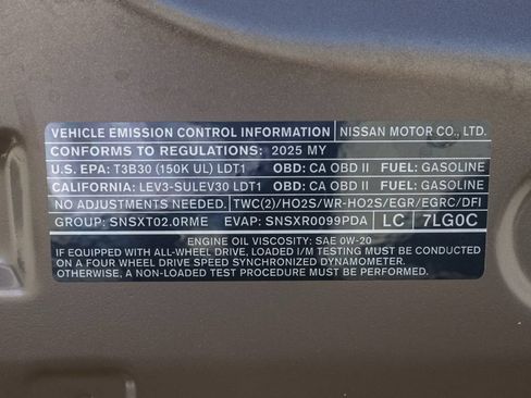 Used 2025 Nissan Kicks SV FWD image 32