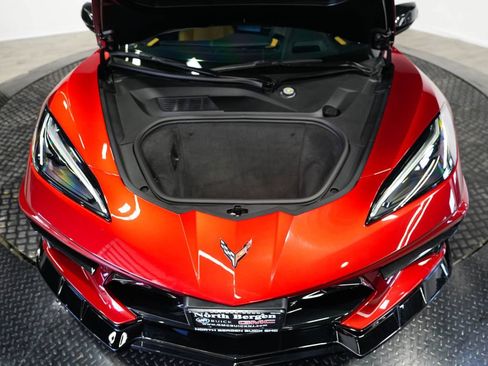 Used 2024 Chevrolet Corvette Stingray Preferred Conv w/ Z51 Performance Package RWD image 37