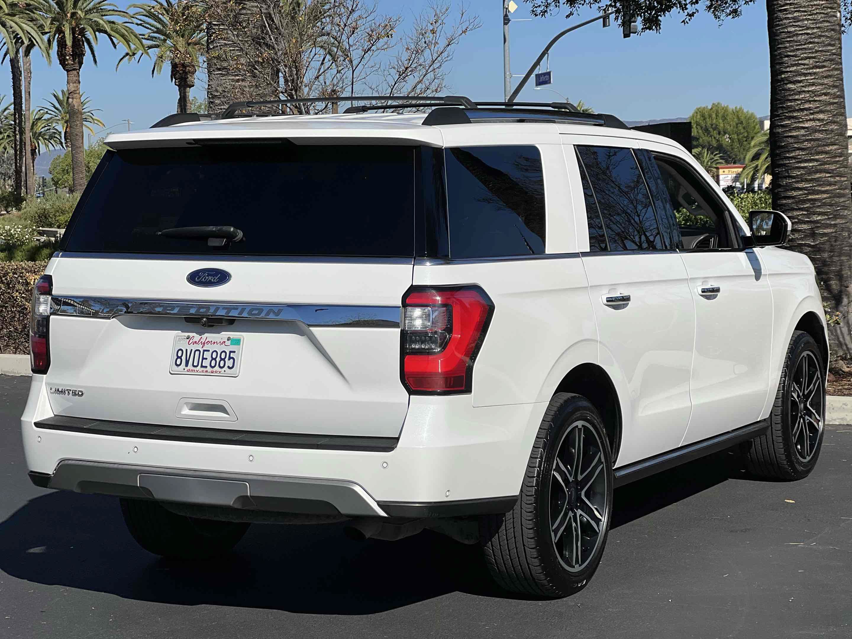 Used 2021 Ford Expedition Limited AWD/4WD image 26