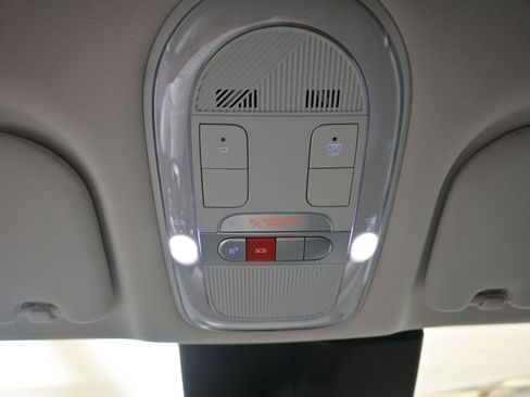 New 2026 Hyundai Ioniq 9 SEL image 27