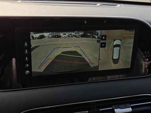 Used 2022 Hyundai Palisade Limited w/ Cargo Package FWD image 15
