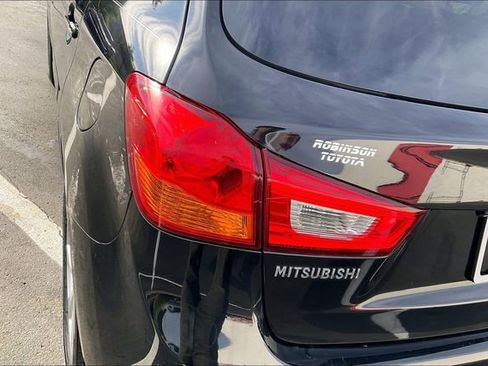 Used 2013 Mitsubishi Outlander Sport SE AWD/4WD image 30