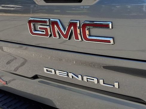 Used 2023 GMC Sierra 1500 Denali w/ Denali Reserve Package AWD/4WD image 29