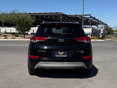 Used 2017 Hyundai Tucson Sport AWD/4WD image 3