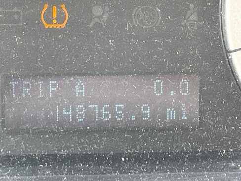Used 2011 Ford Escape XLT w/ 201A Rapid Spec Order Code FWD image 38