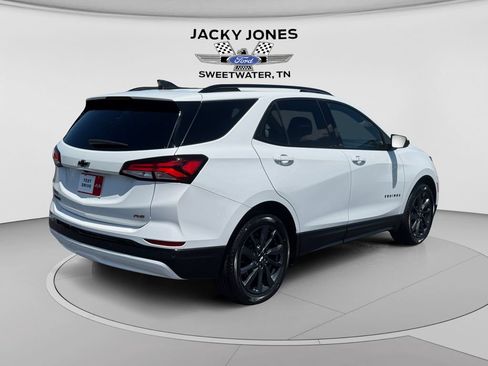 Used 2024 Chevrolet Equinox RS FWD image 5