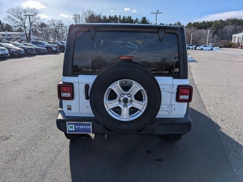 Used 2018 Jeep Wrangler Unlimited Sport S image 4