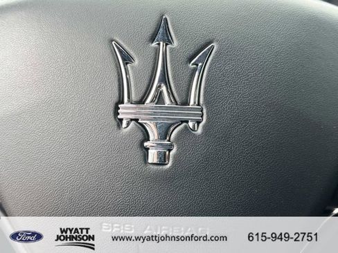 Used 2019 Maserati Ghibli S Q4 AWD/4WD image 33