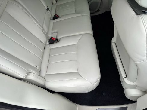 Used 2023 Land Rover Range Rover First Edition AWD/4WD image 29