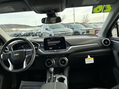 New 2026 Chevrolet Blazer LT w/ Convenience Package image 16