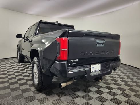 Used 2024 Toyota Tacoma SR5 AWD/4WD image 3