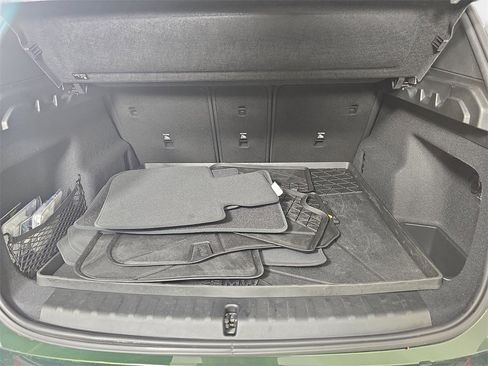 Used 2025 BMW X1 xDrive28i w/ Technology Package image 13