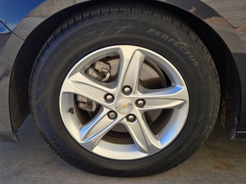 Used 2023 Chevrolet Malibu LT image 11