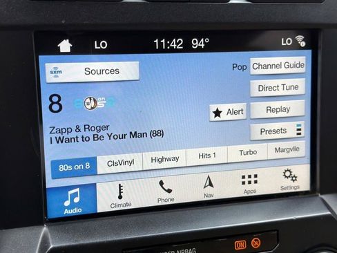 Used 2018 Ford F250 Lariat w/ Lariat Ultimate Package AWD/4WD image 26