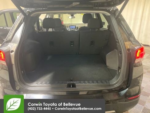 Used 2023 Chevrolet Equinox LT image 23