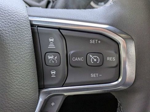 New 2026 RAM 2500 Laramie AWD/4WD image 25