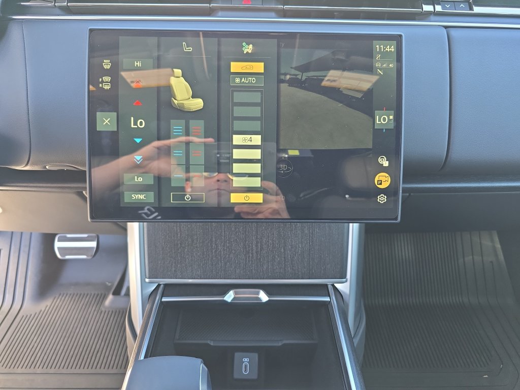 New 2027 Land Rover Range Rover SE AWD/4WD image 25