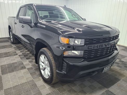 Used 2021 Chevrolet Silverado 1500 Custom image 5