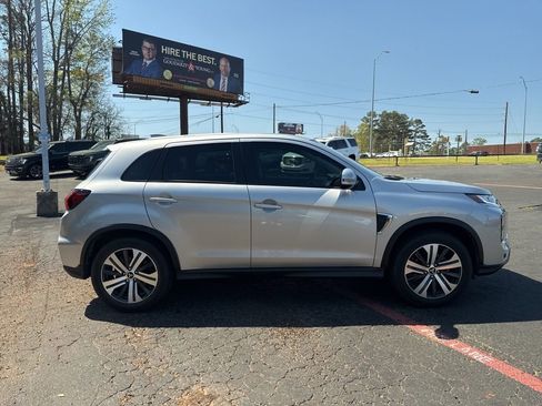 Used 2024 Mitsubishi Outlander Sport ES AWD/4WD image 5
