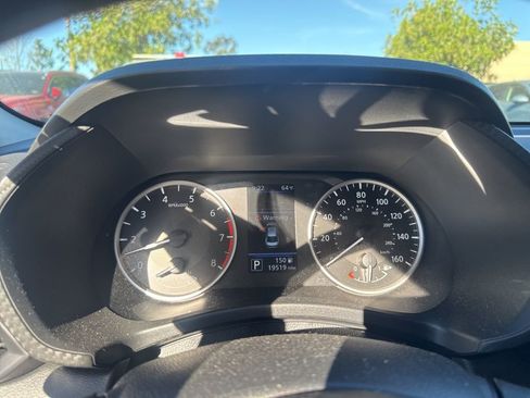 Used 2024 Nissan Sentra S image 7