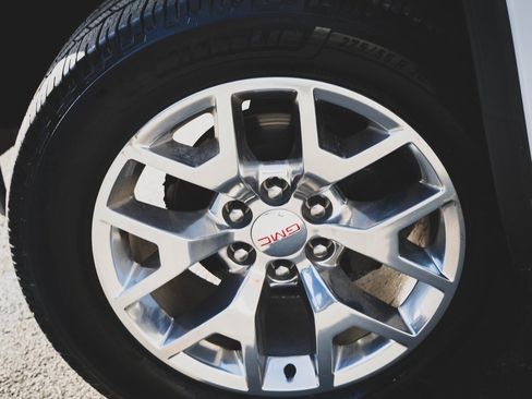 Used 2017 GMC Sierra 1500 SLT w/ SLT Premium Package image 25