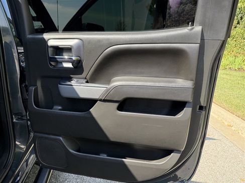 Used 2018 Chevrolet Silverado 1500 LT w/ Texas Edition image 37