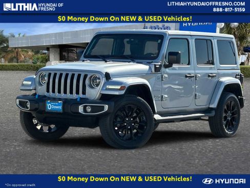 Used 2023 Jeep Wrangler Unlimited Sahara w/ Cold Weather Group AWD/4WD image 1