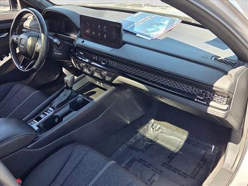 Used 2023 Honda Accord Sport image 22