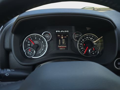 Used 2024 RAM 2500 Big Horn w/ Bed Utility Group AWD/4WD image 17