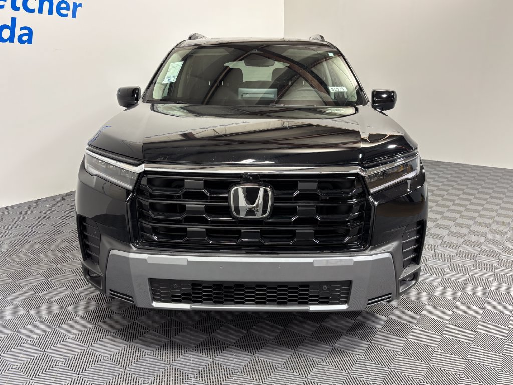 New 2026 Honda Pilot Touring image 9