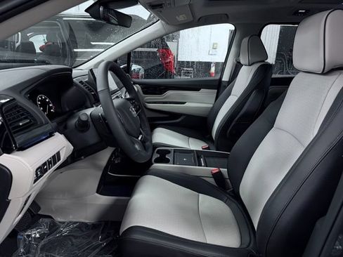 New 2026 Honda Odyssey Elite image 19