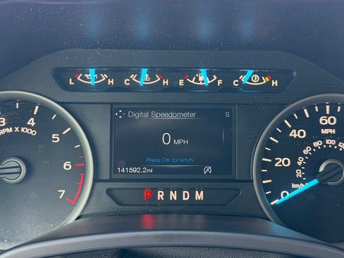 Used 2019 Ford F150 XLT w/ Equipment Group 302A Luxury AWD/4WD image 24