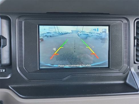 Used 2023 Ford Bronco Wildtrak image 24