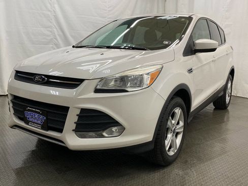 Used 2015 Ford Escape SE image 4