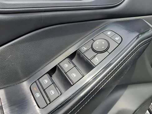 Used 2024 Nissan Rogue SV AWD/4WD image 13