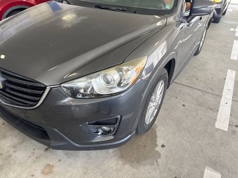 Used 2016 MAZDA CX-5 Touring FWD image 2