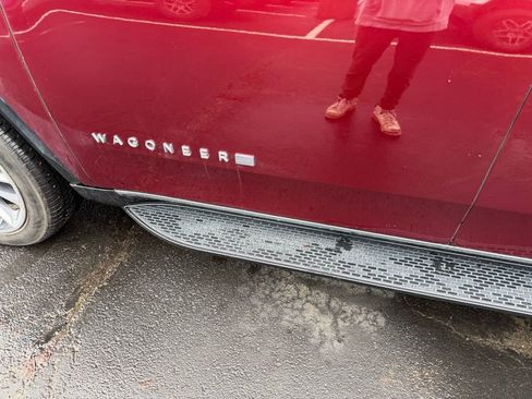 Used 2022 Jeep Wagoneer Series II w/ Premium Group I image 12