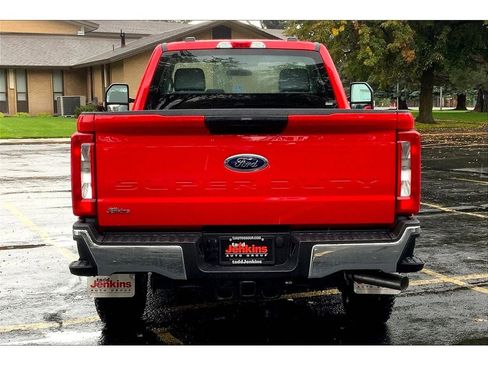 New 2026 Ford F250 XL w/ XL Off-Road Package image 4